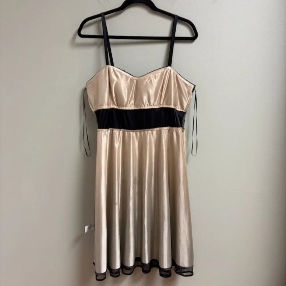 R&M Richards Women Y2K Babydoll Whimsigoth Dress Size 14 Holiday Going Out Party